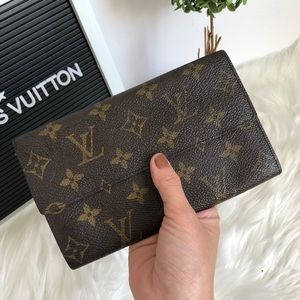 AUTHENTIC LOUIS VUITTON VINTAGE WALLET